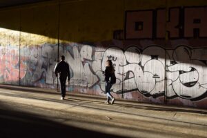 Isaías 60:22 — O Menor se Tornará Mil: Significado e Reflexão