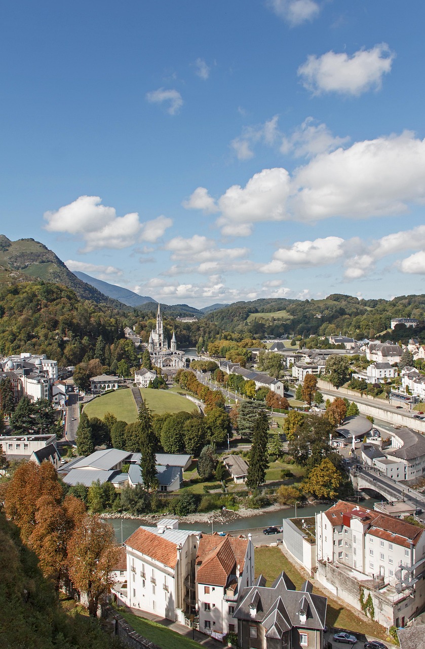 Novena de Nossa Senhora de Lourdes — 9 Dias de Oração à Nossa Senhora da Gruta - imagem 2