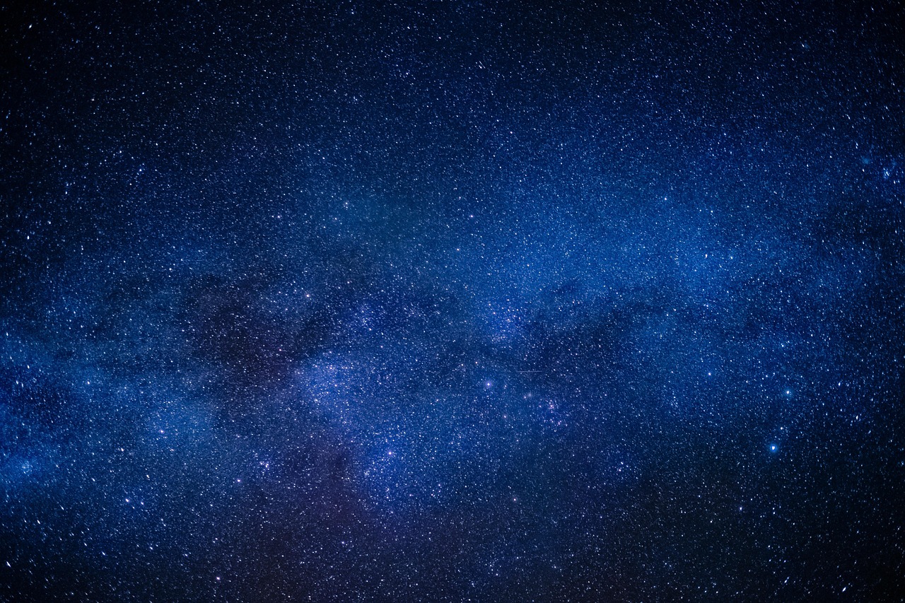 Salmo 148 — Texto Completo, Significado e Oração 