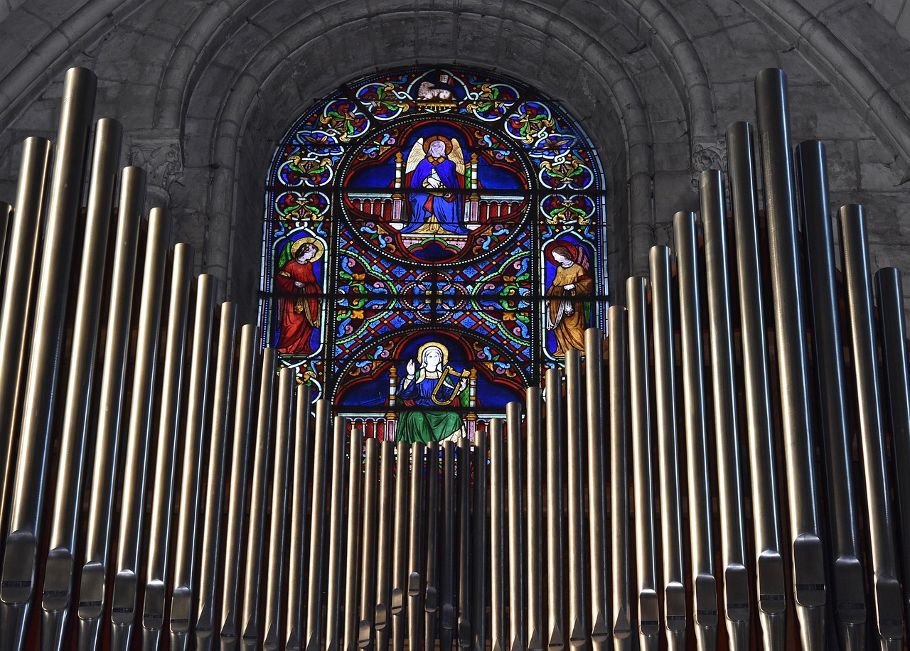 Novena de São Dionísio de Paris — 9 Dias de Oração ao Primeiro Bispo e Mártir de Paris - imagem 2